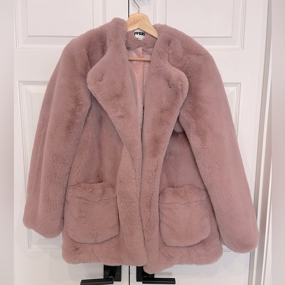Apparis pink faux fur Jessica coat size small - Picture 1 of 5